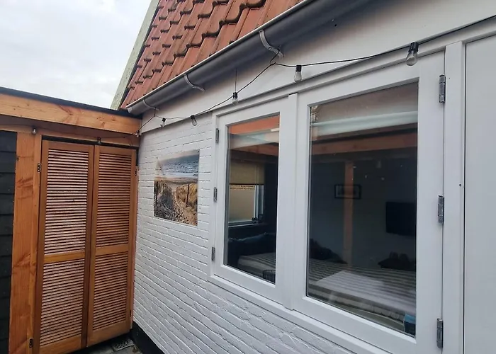 בית נופש Bloei Aan Zee 200 M From Sea And Center