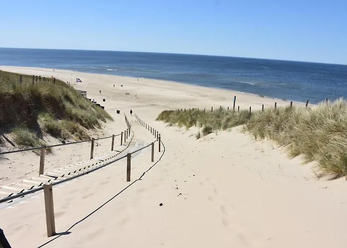 Bloei Aan Zee 200 M From Sea&center Vakantiehuis *