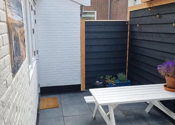 Bloei Aan Zee 200 M From Sea&center *